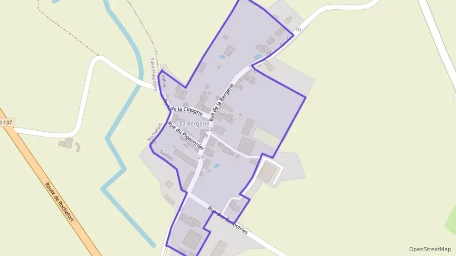 Maison 80 m² trois pièces à vendre à La Vallée