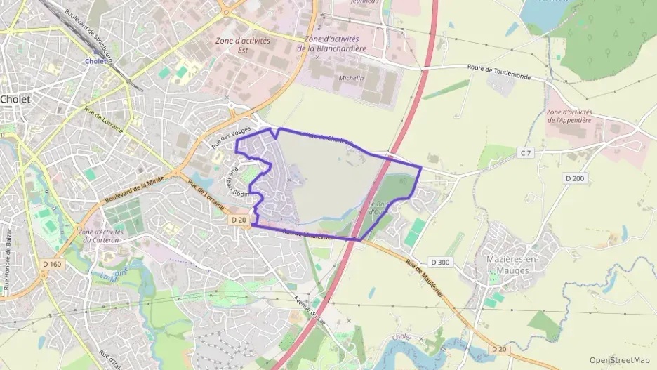 Maison 100 m² cinq pièces à vendre à Cholet Maison 100 m² cinq pièces à vendre à Cholet