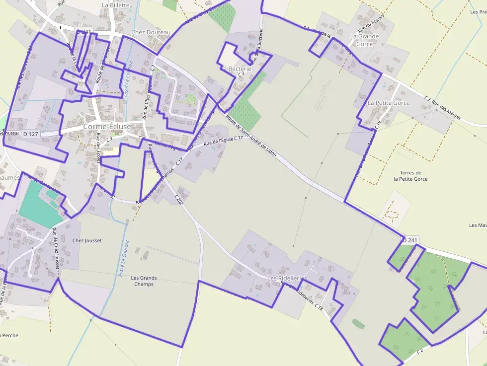 Maison 110 m² quatre pièces à vendre à Corme-Écluse