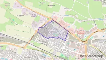 Maison 90 m² six pièces à vendre à Laval