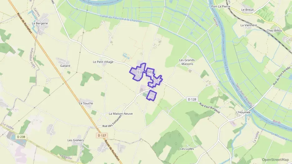 Maison 120 m² trois pièces à vendre à La Vallée