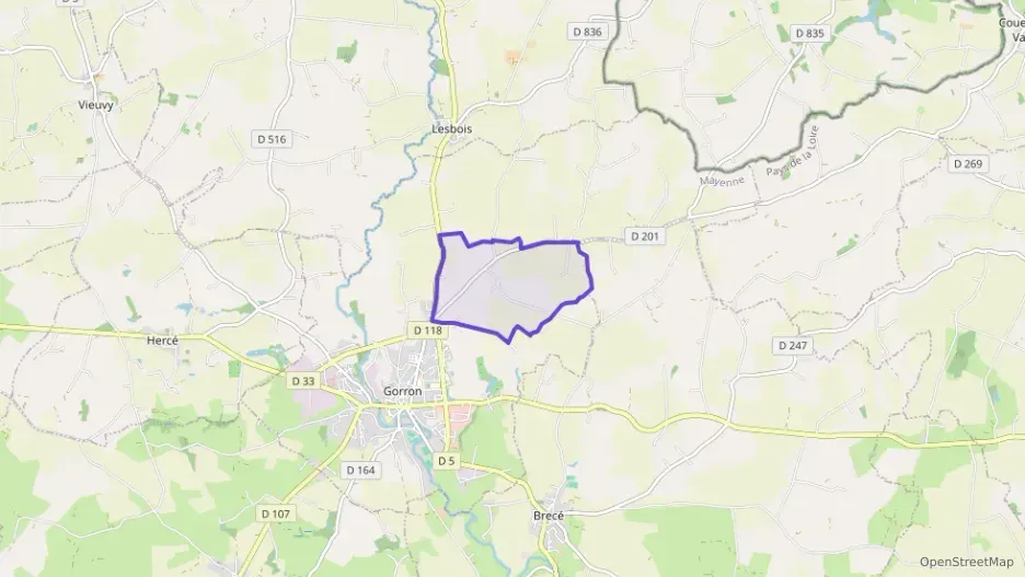 Maison 141 m² trois pièces à vendre à Gorron