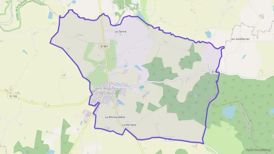 Maison 133 m² cinq pièces à vendre à Saint-Augustin-des-Bois Maison 133 m² cinq pièces à vendre à Saint-Augustin-des-Bois