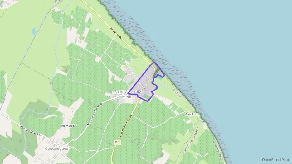 Maison 100 m² cinq pièces à vendre à Saint-Christoly-Médoc