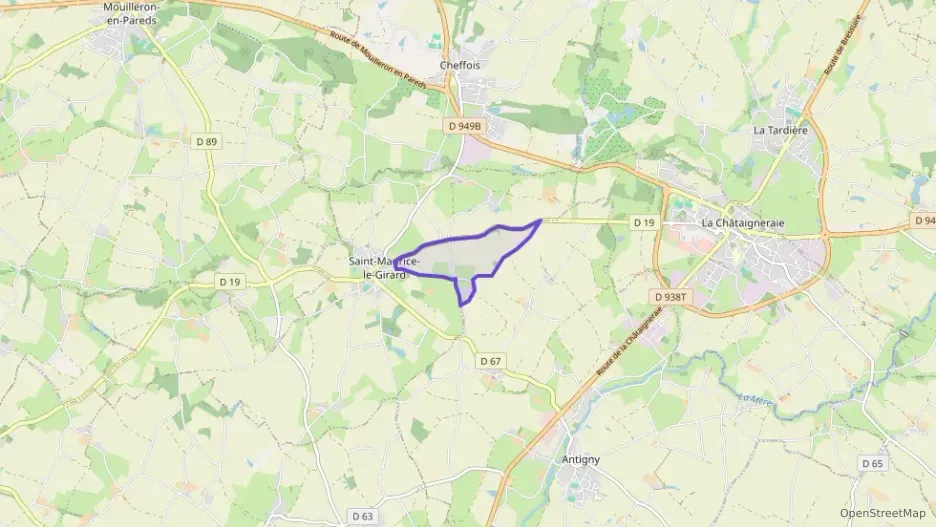 Maison 107 m² cinq pièces à vendre à Saint-Maurice-le-Girard Maison 107 m² cinq pièces à vendre à Saint-Maurice-le-Girard