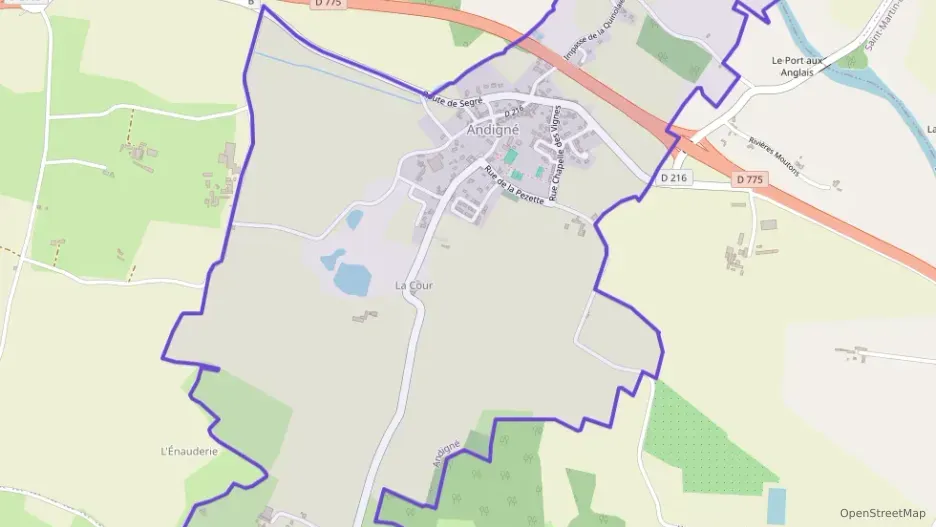 Maison 82 m² quatre pièces à vendre à Le Lion-d`Angers