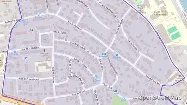 Maison 148 m² sept pièces à vendre à Laval