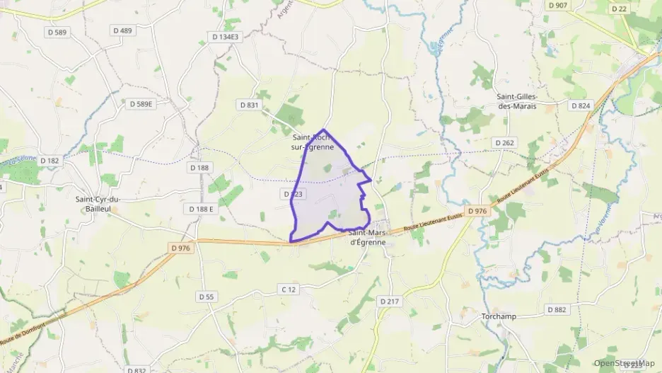 Maison 105 m² quatre pièces à vendre à Saint-Roch-sur-Égrenne Maison 105 m² quatre pièces à vendre à Saint-Roch-sur-Égrenne