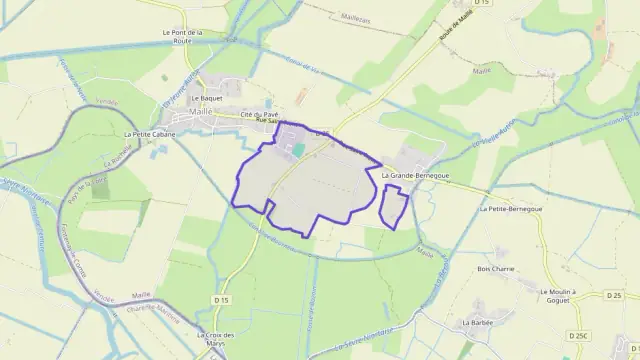 Maison 109 m² quatre pièces à vendre à Maillé