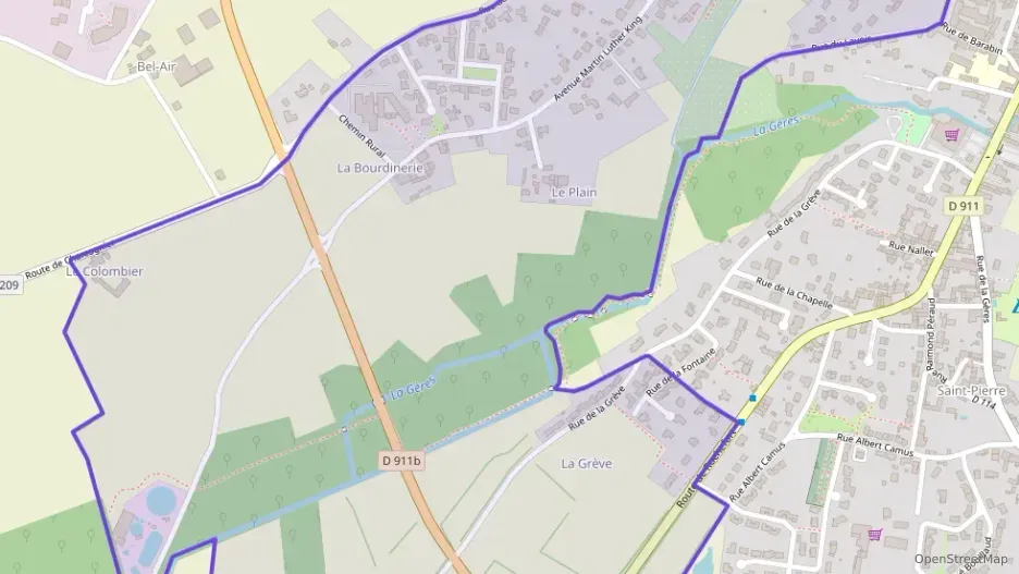 Maison 96 m² trois pièces à vendre à Surgères