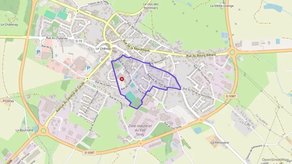 Maison 168 m² six pièces à vendre à La Châtaigneraie Maison 168 m² six pièces à vendre à La Châtaigneraie