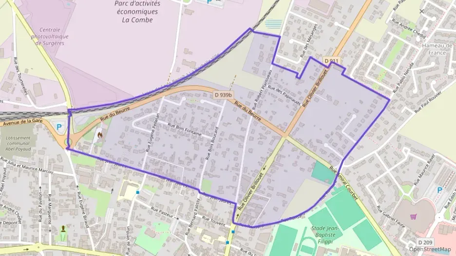 Maison 90 m² quatre pièces à vendre à Surgères Maison 90 m² quatre pièces à vendre à Surgères