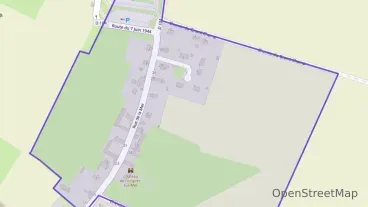 Maison 98 m² quatre pièces à vendre à Longues-sur-Mer