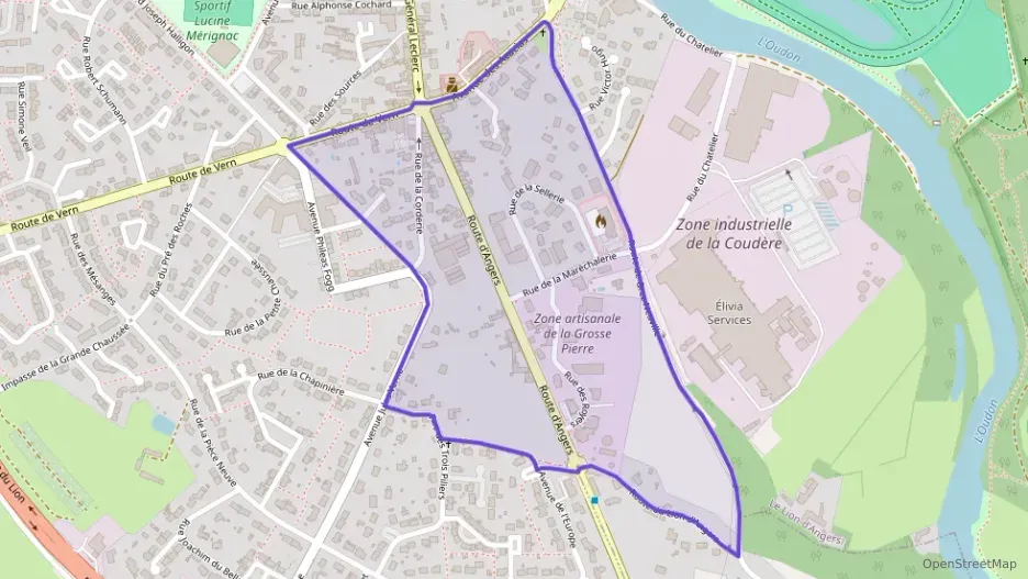 Maison 137 m² cinq pièces à vendre à Le Lion-d`Angers