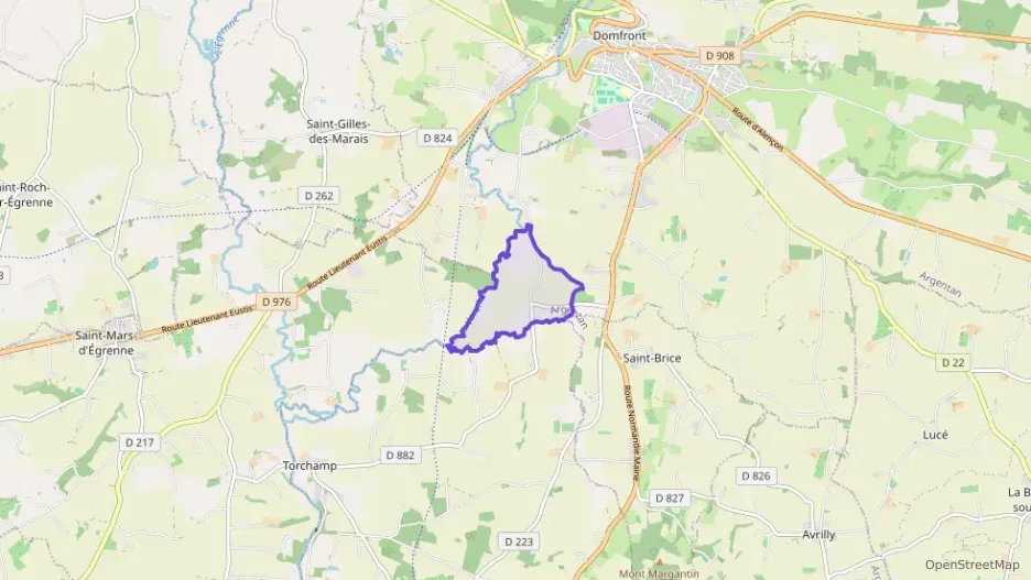 Maison 142 m² cinq pièces à vendre à Domfront en Poiraie Maison 142 m² cinq pièces à vendre à Domfront en Poiraie