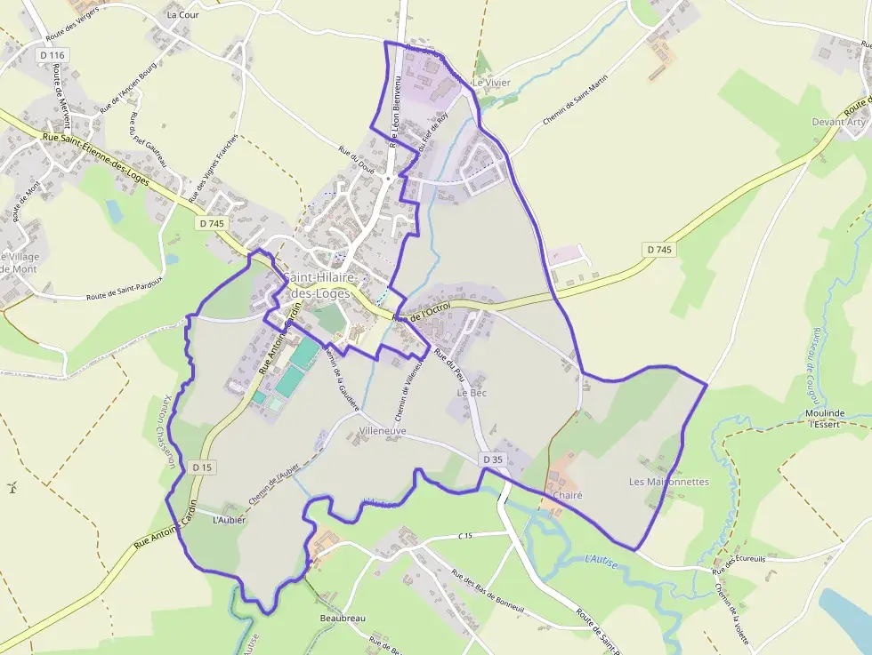 Maison 82 m² quatre pièces à vendre à Saint-Hilaire-des-Loges