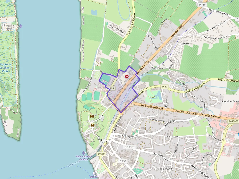 Maison 100 m² trois pièces à vendre à Blaye