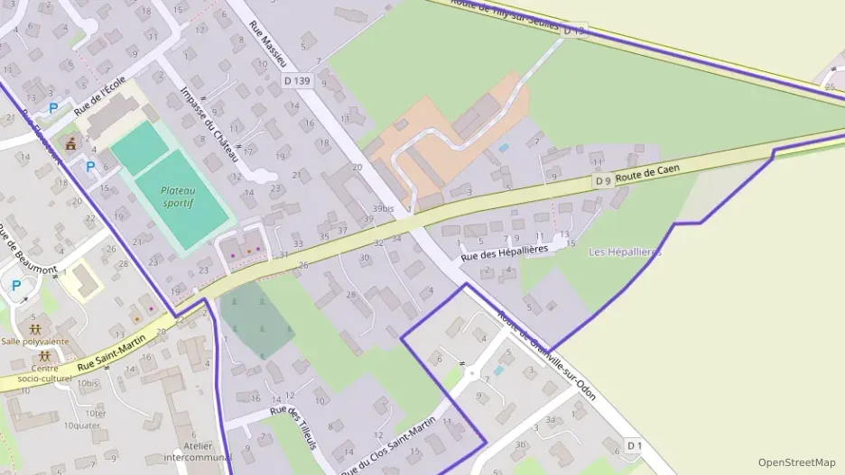 Maison 120 m² six pièces à vendre à Fontenay-le-Pesnel Maison 120 m² six pièces à vendre à Fontenay-le-Pesnel