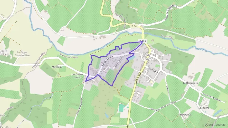 Maison 80 m² trois pièces à vendre à Bellevigne-en-Layon Maison 80 m² trois pièces à vendre à Bellevigne-en-Layon