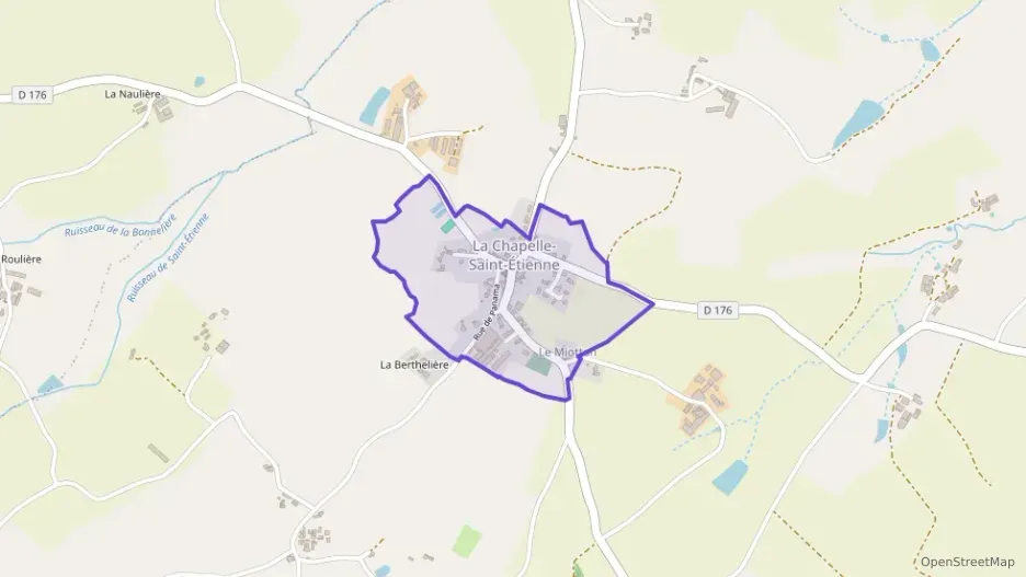 Maison 50 m² trois pièces à vendre à Moncoutant-sur-Sèvre Maison 50 m² trois pièces à vendre à Moncoutant-sur-Sèvre