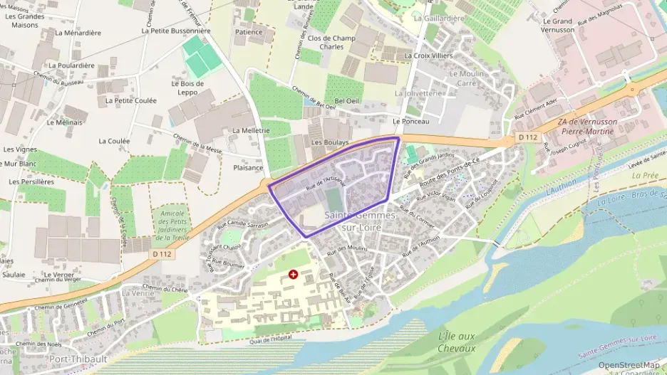 Maison 146 m² cinq pièces à vendre à Sainte-Gemmes-sur-Loire Maison 146 m² cinq pièces à vendre à Sainte-Gemmes-sur-Loire