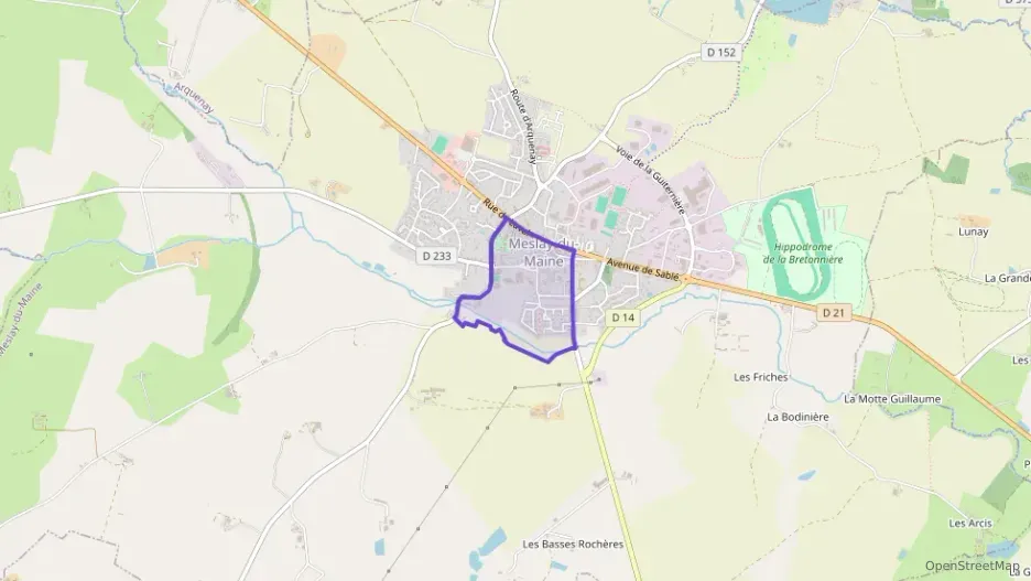 Maison 102 m² quatre pièces à vendre à Meslay-du-Maine