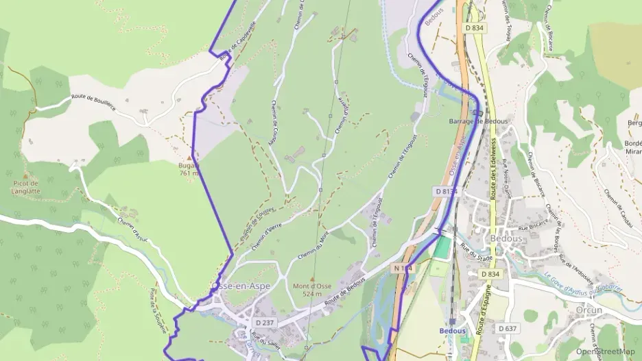 Maison 150 m² cinq pièces à vendre à Osse-en-Aspe