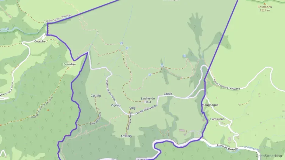 Maison 82 m² trois pièces à vendre à Escot Maison 82 m² trois pièces à vendre à Escot