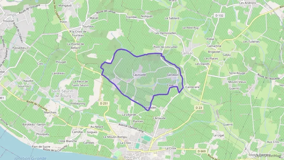 Maison 120 m² quatre pièces à vendre à Bourg Maison 120 m² quatre pièces à vendre à Bourg