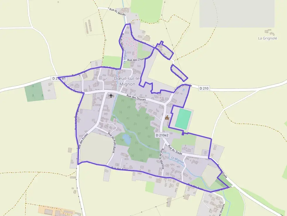 Maison 80 m² quatre pièces à vendre à Dœuil-sur-le-Mignon