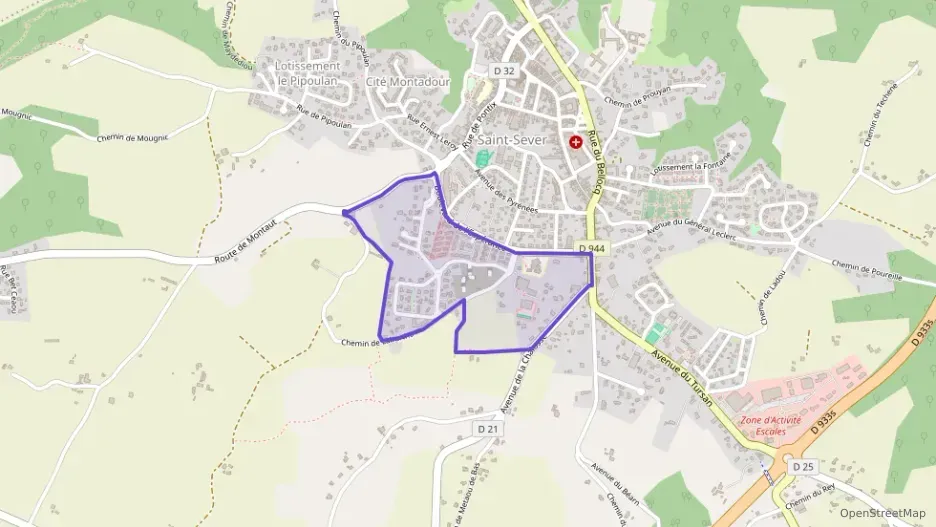 Maison 87 m² quatre pièces à vendre à Saint-Sever Maison 87 m² quatre pièces à vendre à Saint-Sever