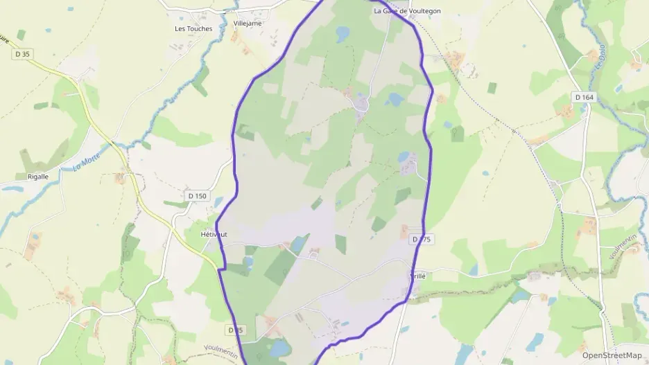 Maison 160 m² six pièces à vendre à Voulmentin Maison 160 m² six pièces à vendre à Voulmentin