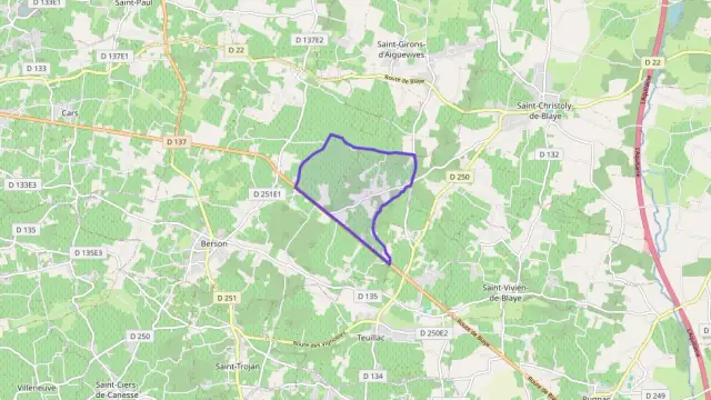 Maison 110 m² trois pièces à vendre à Berson