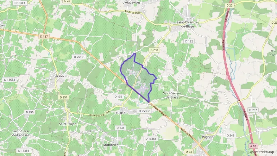 Maison 150 m² cinq pièces à vendre à Teuillac