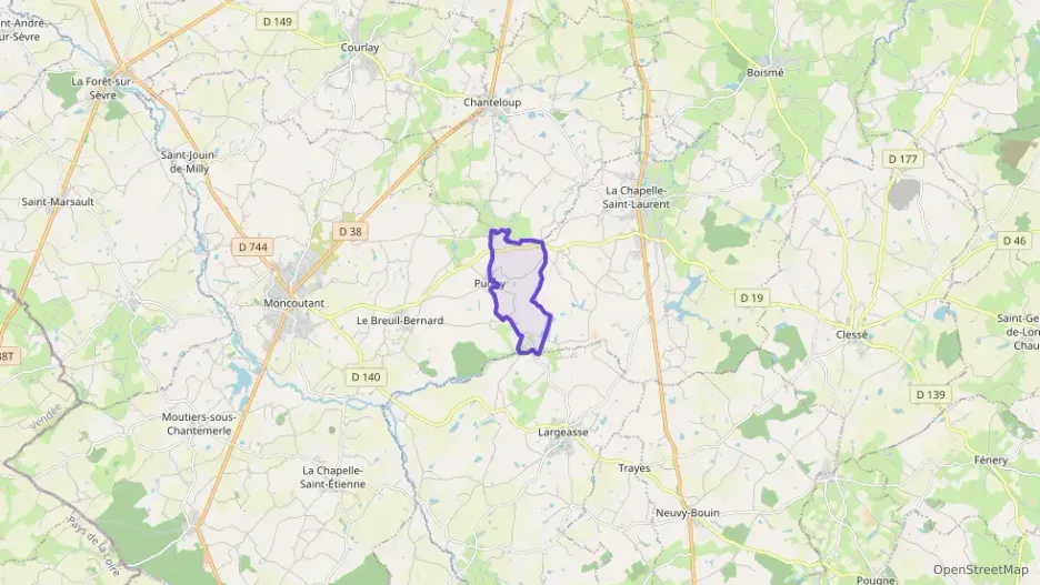 Maison 100 m² trois pièces à vendre à Moncoutant-sur-Sèvre