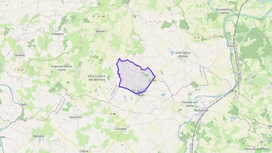 Maison 110 m² cinq pièces à vendre à Miré