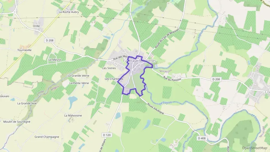 Maison 140 m² cinq pièces à vendre à Bellevigne-en-Layon Maison 140 m² cinq pièces à vendre à Bellevigne-en-Layon