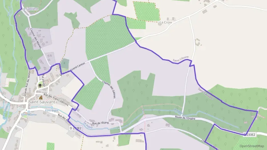 Maison 115 m² quatre pièces à vendre à Saint-Sauvant Maison 115 m² quatre pièces à vendre à Saint-Sauvant