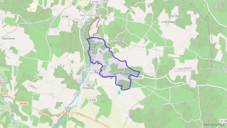 Maison 115 m² quatre pièces à vendre à Saint-Sauvant Maison 115 m² quatre pièces à vendre à Saint-Sauvant