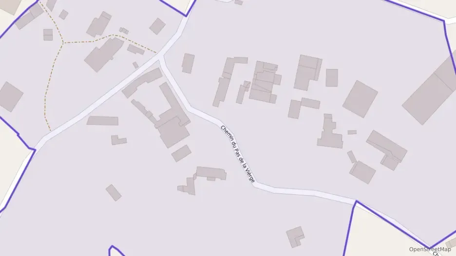 Maison 160 m² cinq pièces à vendre à La Chapelle-Saint-Laurent Maison 160 m² cinq pièces à vendre à La Chapelle-Saint-Laurent