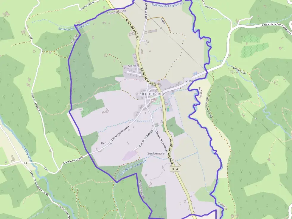 Maison 105 m² quatre pièces à vendre à Lacommande