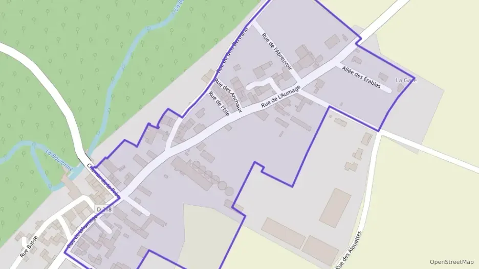 Maison 160 m² quatre pièces à vendre à Les Églises-d`Argenteuil