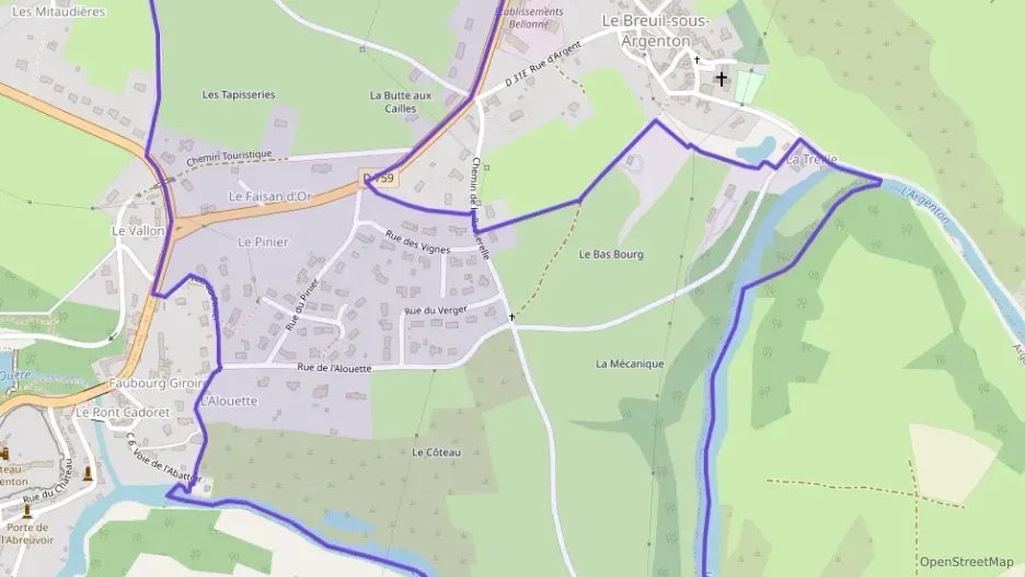 Maison 226 m² cinq pièces à vendre à Argentonnay Maison 226 m² cinq pièces à vendre à Argentonnay