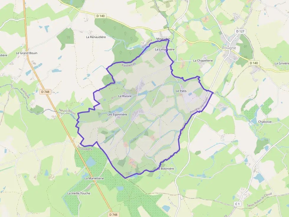 Maison 117 m² trois pièces à vendre à Pougne-Hérisson