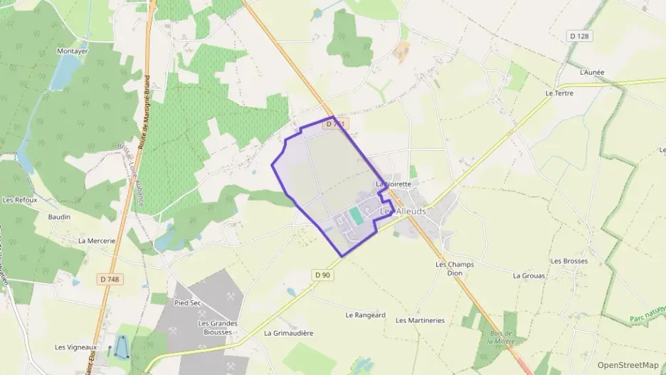 Maison 155 m² cinq pièces à vendre à Brissac-Loire-Aubance Maison 155 m² cinq pièces à vendre à Brissac-Loire-Aubance