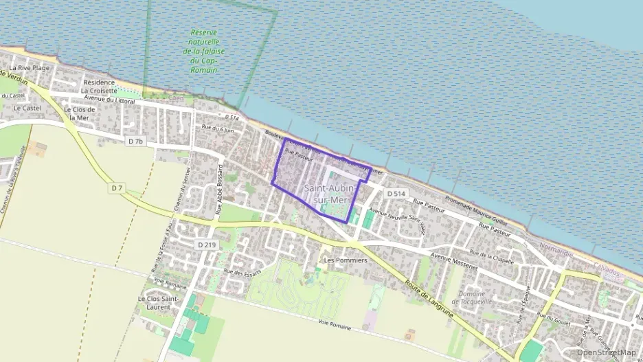Maison 70 m² quatre pièces à vendre à Saint-Aubin-sur-Mer Maison 70 m² quatre pièces à vendre à Saint-Aubin-sur-Mer