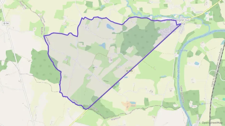 Maison 108 m² six pièces à vendre à Souvigné-sur-Sarthe Maison 108 m² six pièces à vendre à Souvigné-sur-Sarthe