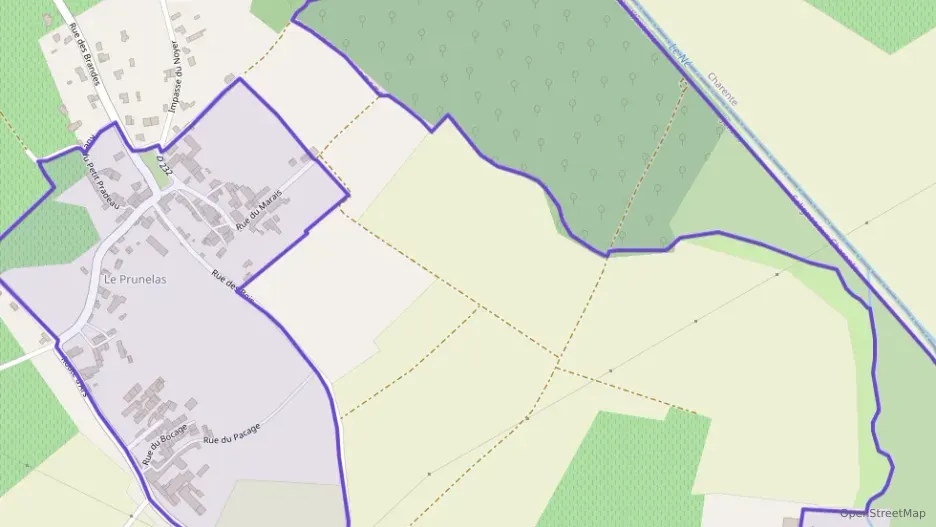 Maison 220 m² six pièces à vendre à Salignac-sur-Charente