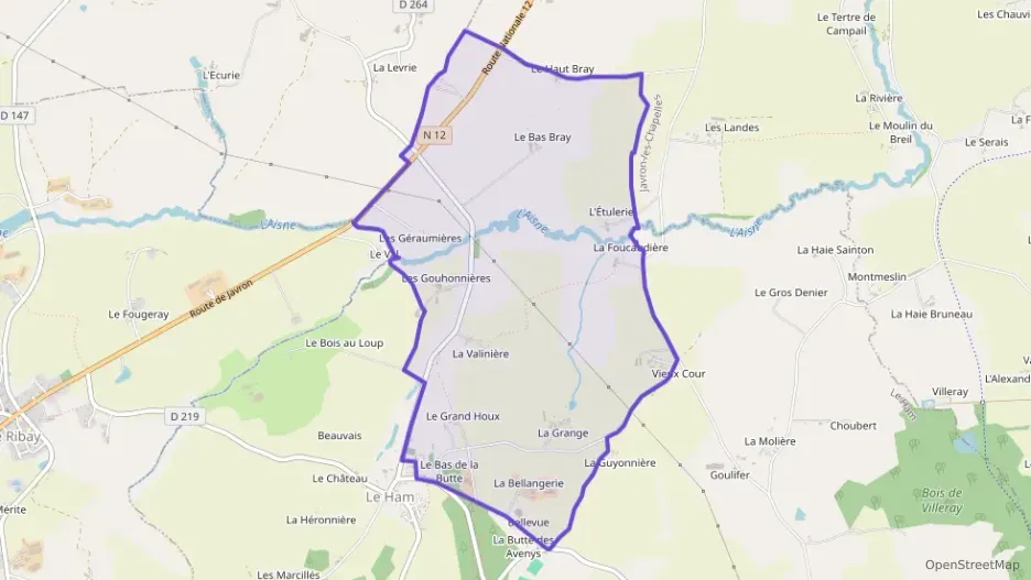 Maison 110 m² sept pièces à vendre à Le Ham Maison 110 m² sept pièces à vendre à Le Ham