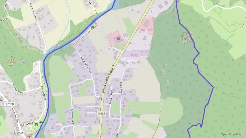 Maison 105 m² cinq pièces à vendre à Louvie-Juzon Maison 105 m² cinq pièces à vendre à Louvie-Juzon